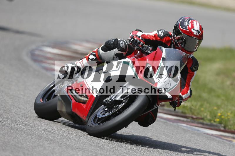 /27 12.06.2025 Ducati Schweiz Trackday Warmup  ADR/gruen-vert/40